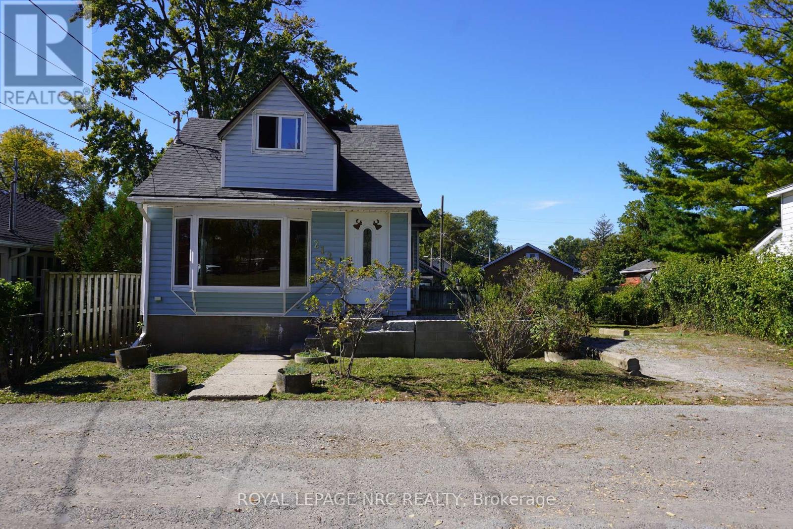 212 LINCOLN ROAD W, Fort Erie, Ontario