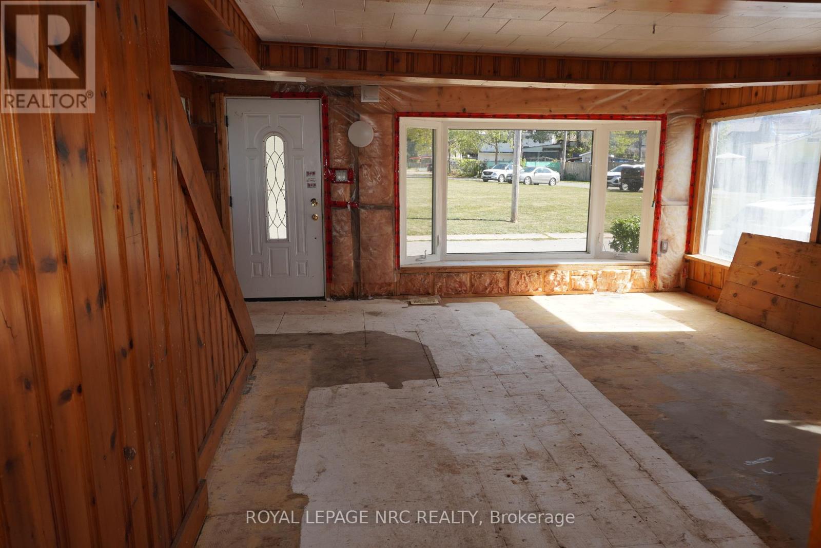 212 Lincoln Road W, Fort Erie, Ontario  L0S 1B0 - Photo 19 - X12463857
