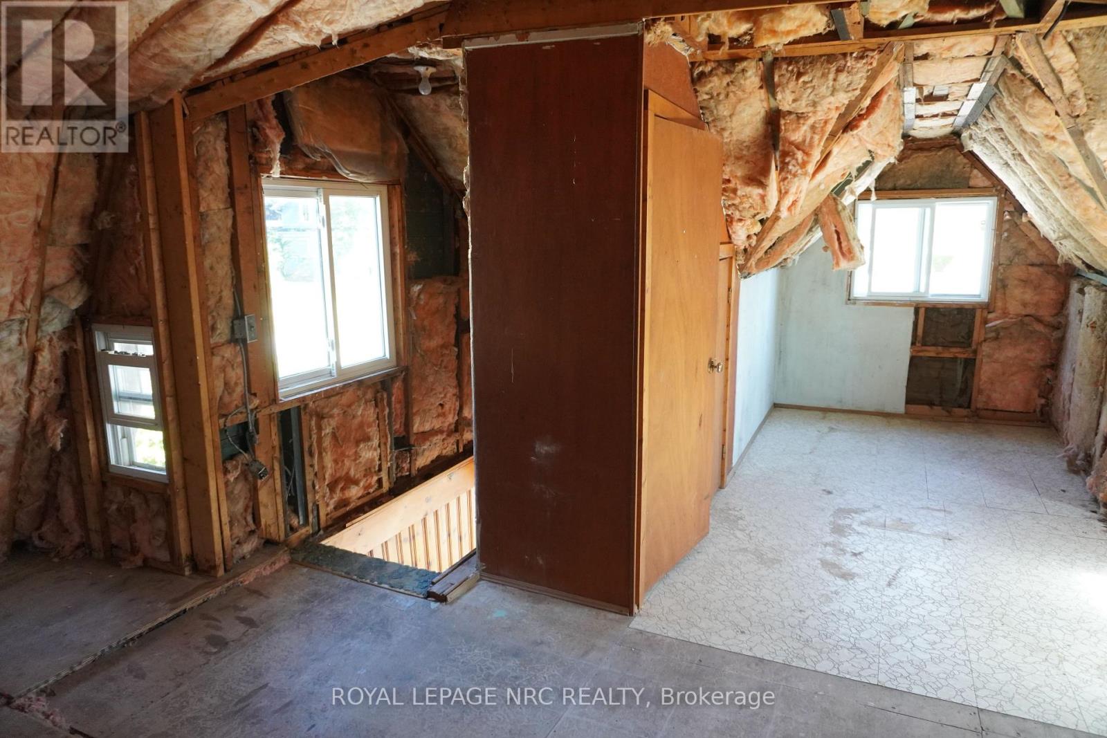 212 Lincoln Road W, Fort Erie, Ontario  L0S 1B0 - Photo 43 - X12463857