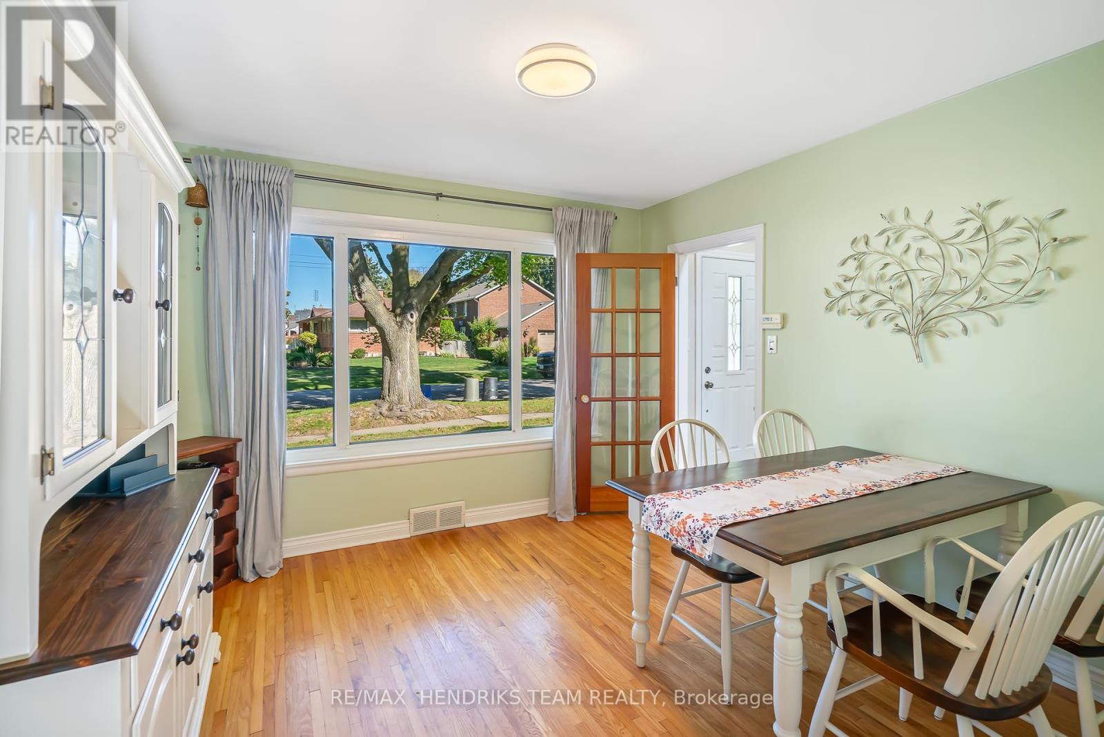 5 Maplewood Drive, St. Catharines, Ontario  L2M 3N9 - Photo 13 - X12463914