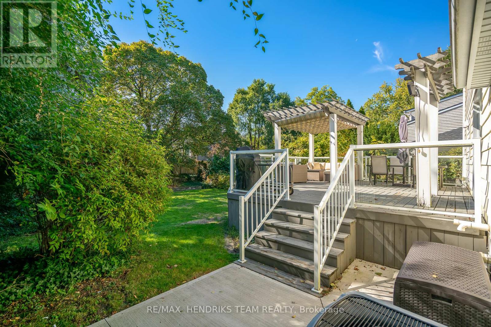 5 Maplewood Drive, St. Catharines, Ontario  L2M 3N9 - Photo 24 - X12463914
