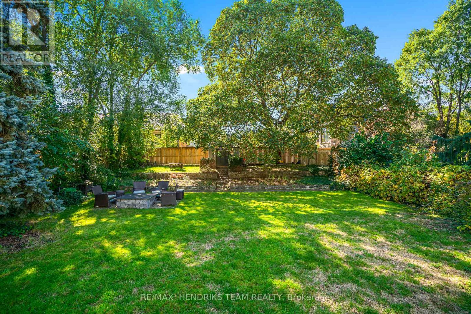 5 Maplewood Drive, St. Catharines, Ontario  L2M 3N9 - Photo 27 - X12463914