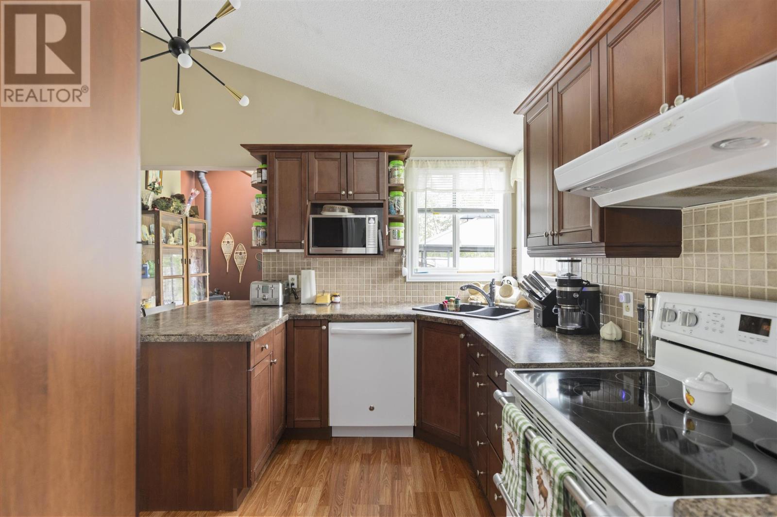 1856 F & G Line Rd, Richards Landing, Ontario  P0R 1J0 - Photo 21 - SM252561