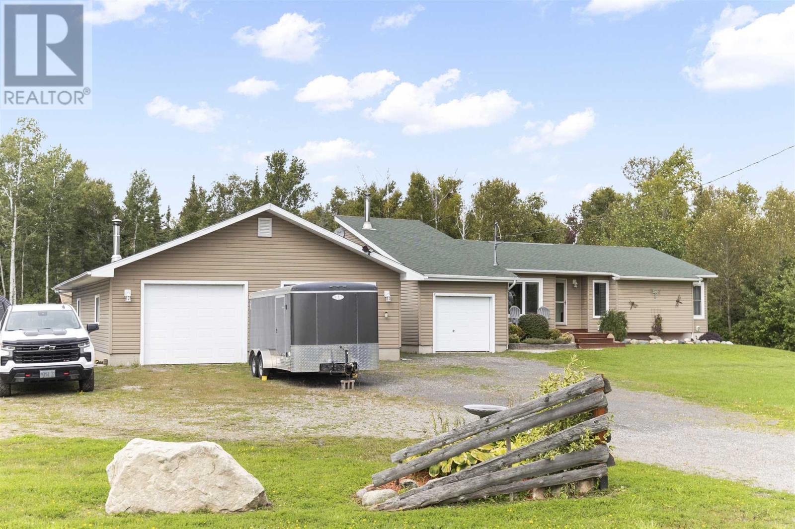 1856 F & G Line Rd, Richards Landing, Ontario  P0R 1J0 - Photo 2 - SM252561