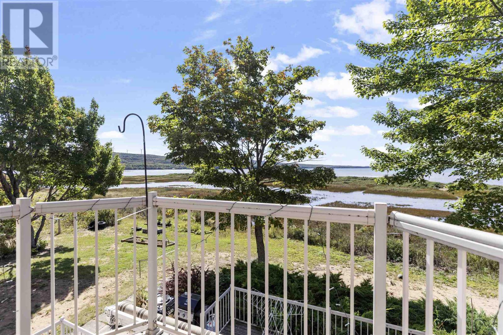1966 Pineshores Rd, Goulais River, Ontario  P0S 1E0 - Photo 9 - SM252713