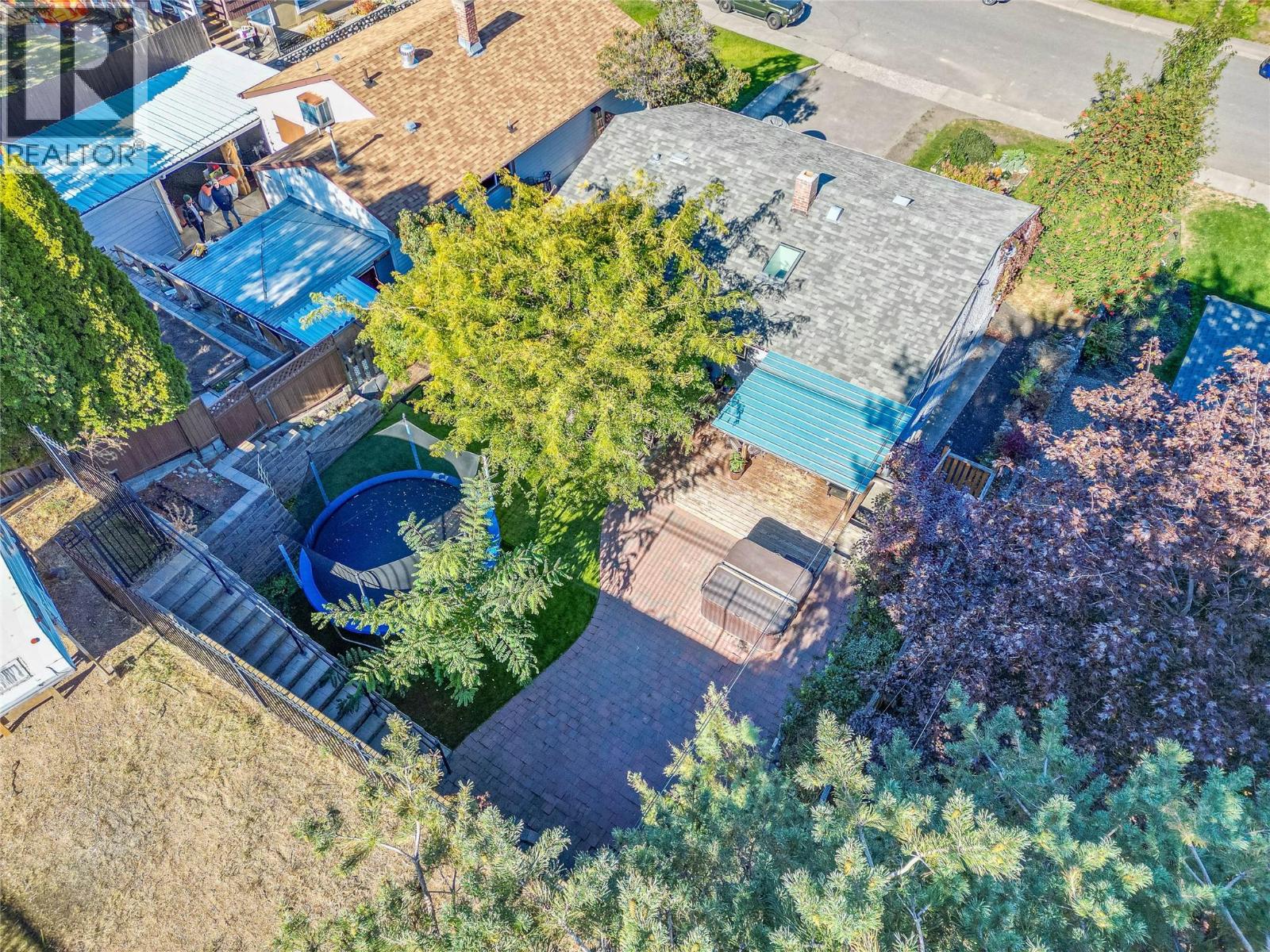 635 Douglas Street, Kamloops, British Columbia  V2C 2X6 - Photo 6 - 10365886