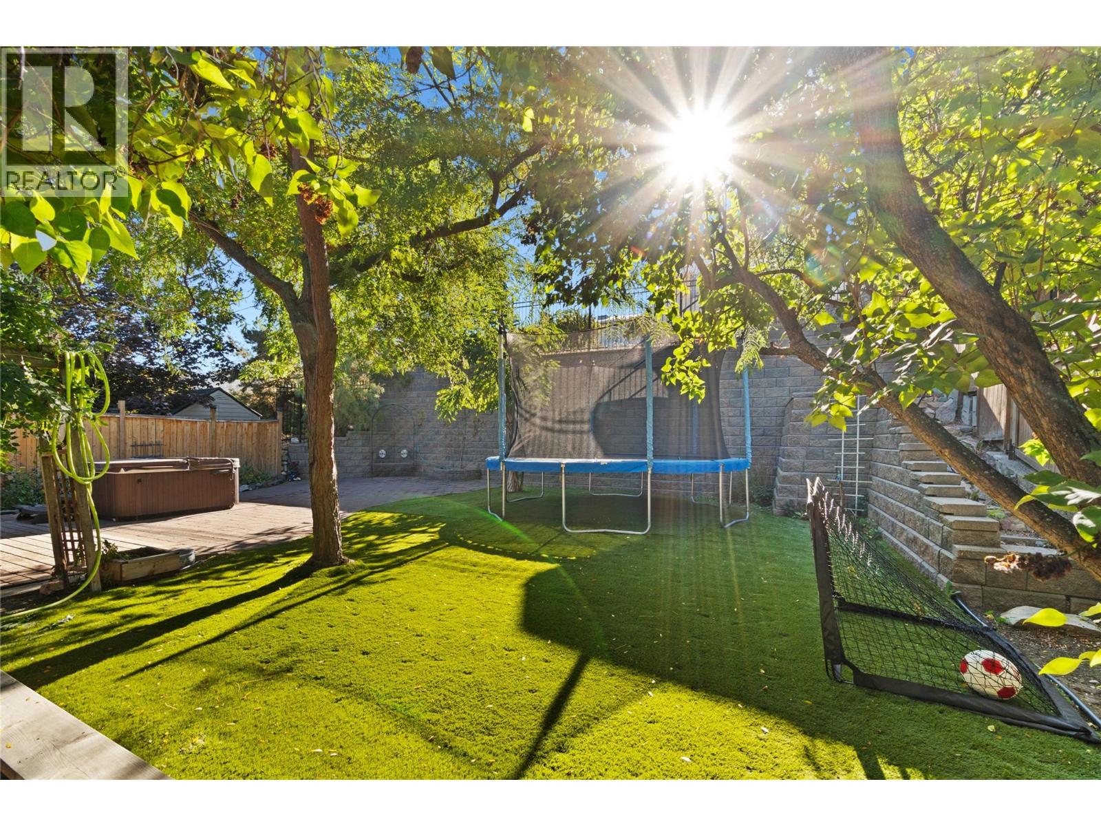 635 Douglas Street, Kamloops, British Columbia  V2C 2X6 - Photo 43 - 10365886