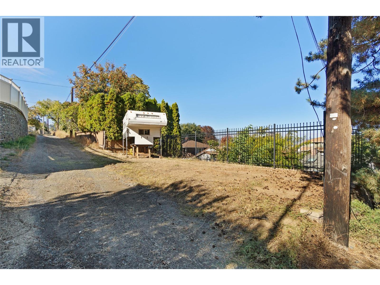 635 Douglas Street, Kamloops, British Columbia  V2C 2X6 - Photo 39 - 10365886