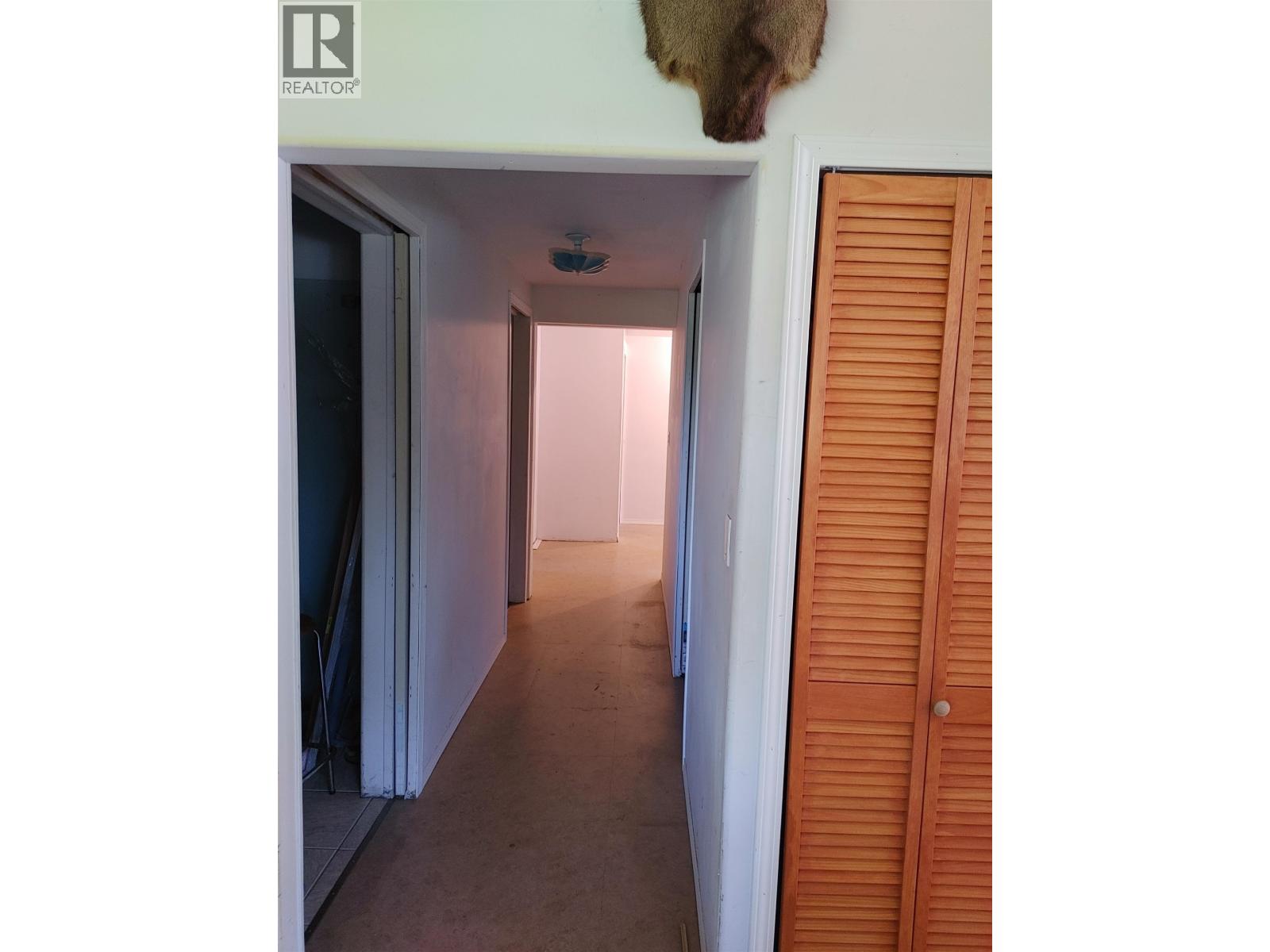 7814 Little Fort 24 Highway, Lone Butte, British Columbia  V0K 1X2 - Photo 12 - R3013352