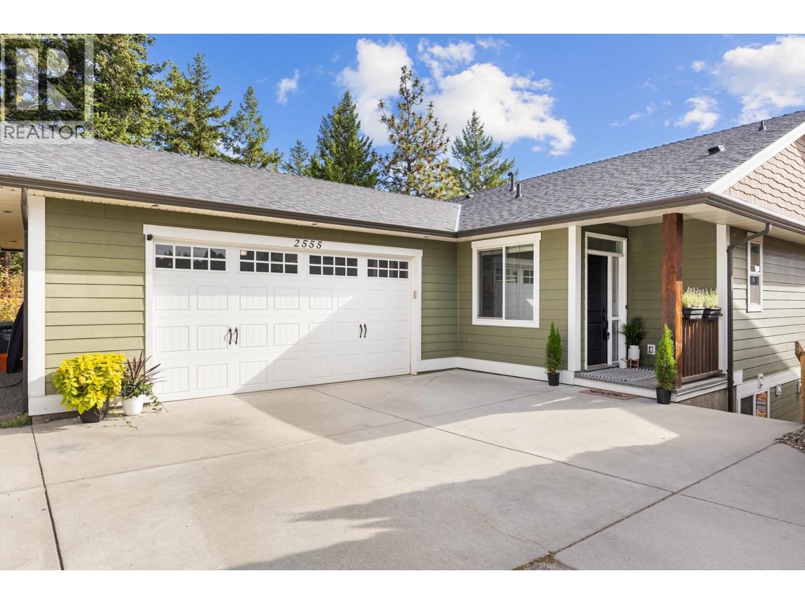 2555 Tallus Ridge Drive, West Kelowna, British Columbia  V4T 3A6 - Photo 2 - 10365920