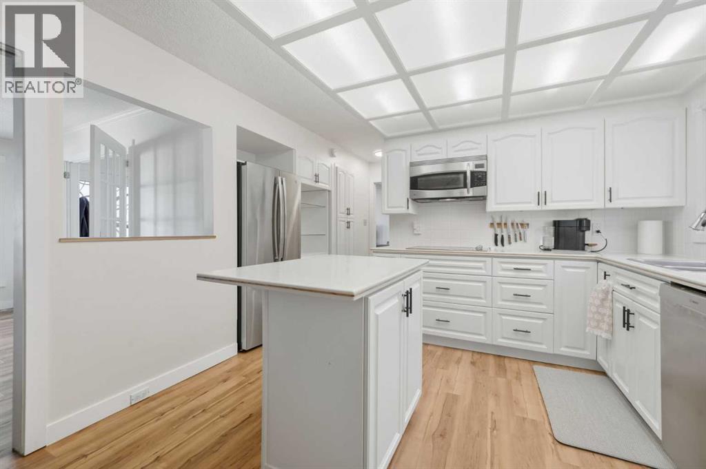 8131 33 Avenue Nw, Calgary, Alberta  T3B 1L5 - Photo 10 - A2263753