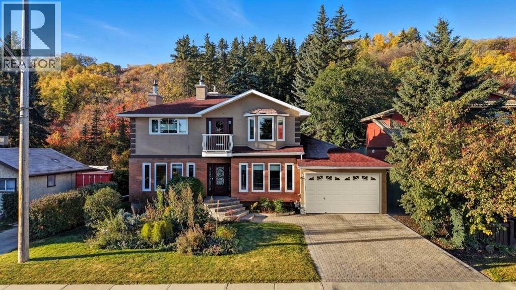 8131 33 Avenue Nw, Calgary, Alberta  T3B 1L5 - Photo 1 - A2263753