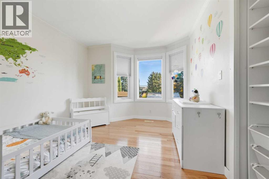 8131 33 Avenue Nw, Calgary, Alberta  T3B 1L5 - Photo 13 - A2263753