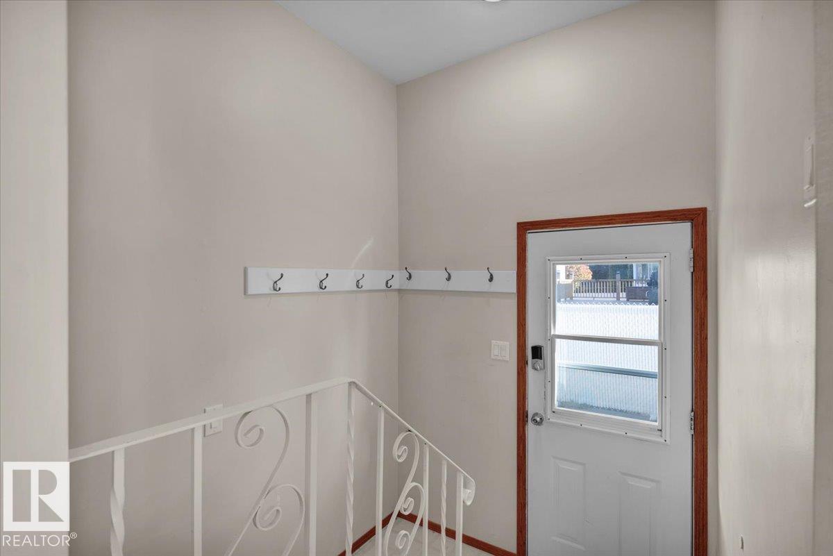 3803 112 St Nw Nw, Edmonton, Alberta  T6J 1J1 - Photo 18 - E4462175
