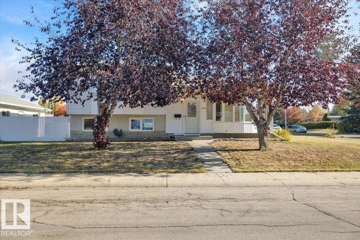 3803 112 St Nw Nw, Edmonton, Alberta  T6J 1J1 - Photo 2 - E4462175