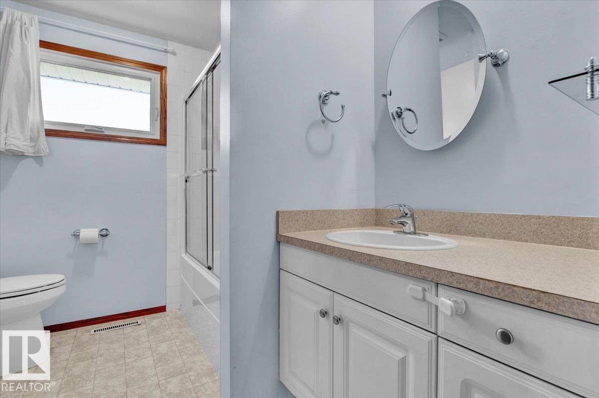 3803 112 St Nw Nw, Edmonton, Alberta  T6J 1J1 - Photo 33 - E4462175