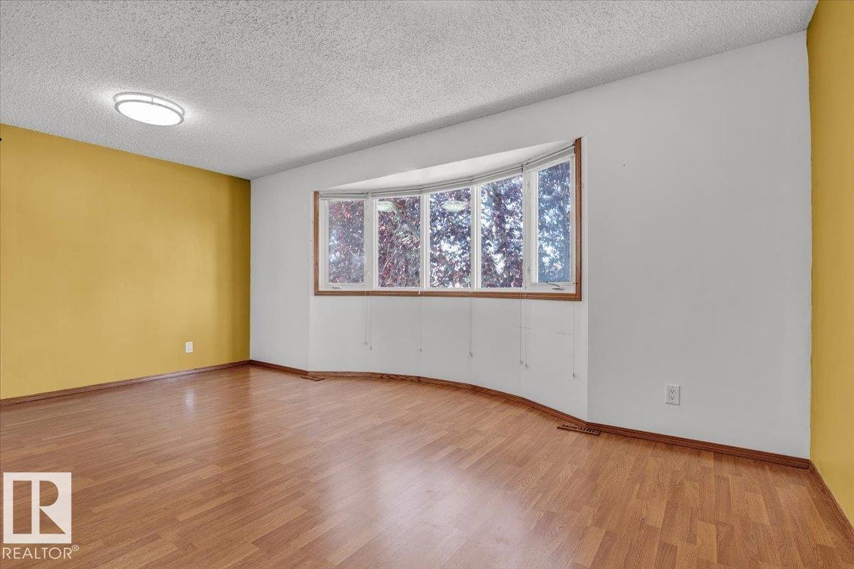3803 112 St Nw Nw, Edmonton, Alberta  T6J 1J1 - Photo 40 - E4462175