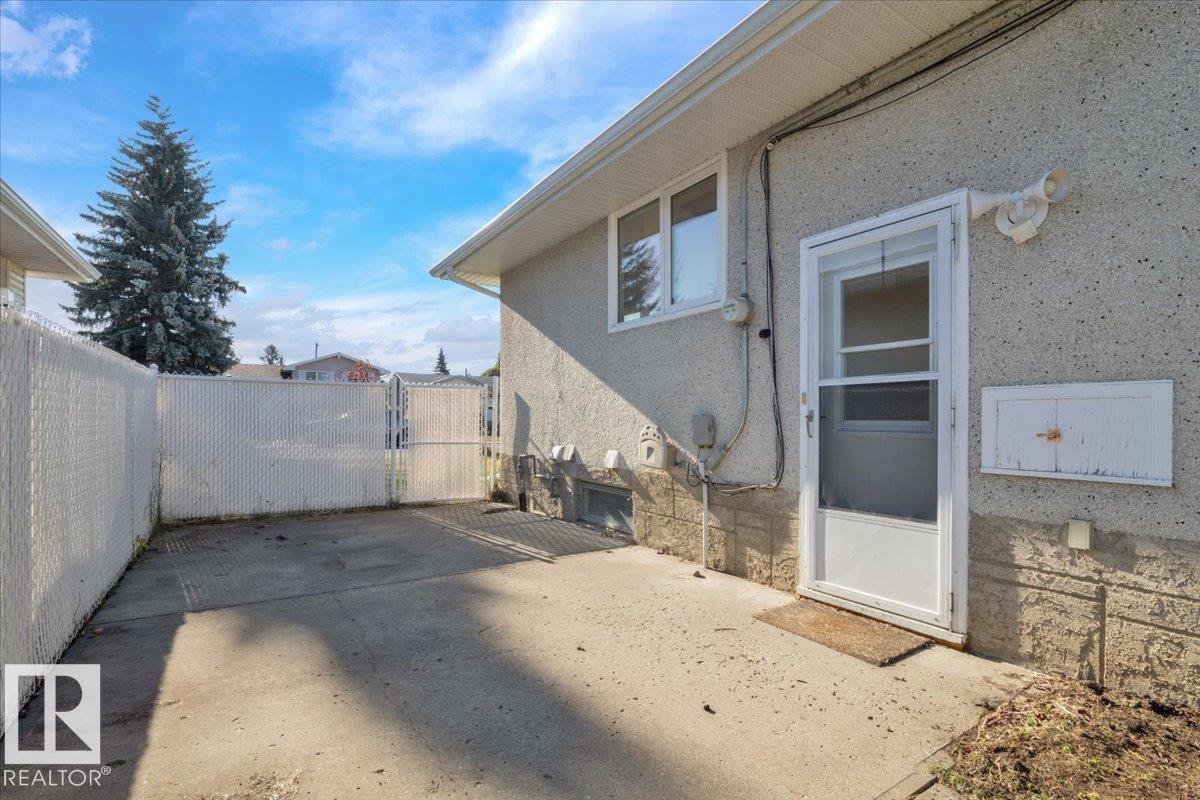 3803 112 St Nw Nw, Edmonton, Alberta  T6J 1J1 - Photo 41 - E4462175