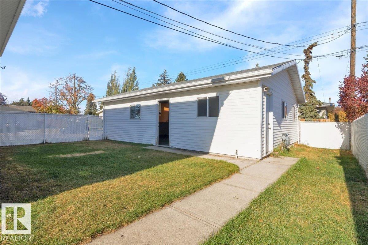 3803 112 St Nw Nw, Edmonton, Alberta  T6J 1J1 - Photo 43 - E4462175