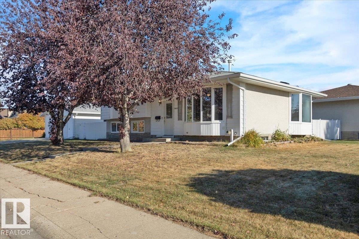 3803 112 St Nw Nw, Edmonton, Alberta  T6J 1J1 - Photo 5 - E4462175