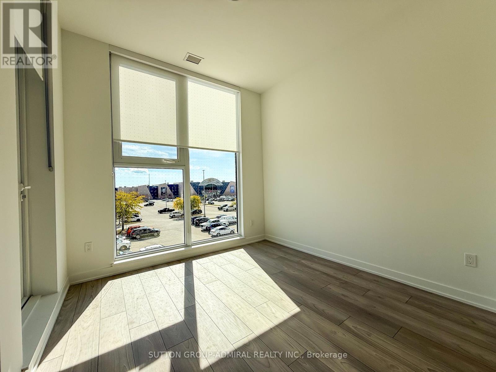 225 - 1007 The Queensway, Toronto, Ontario  M8Z 6C7 - Photo 6 - W12463754