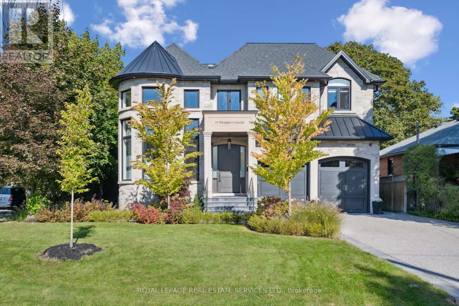 14 WESTGLEN CRESCENT, Toronto, Ontario