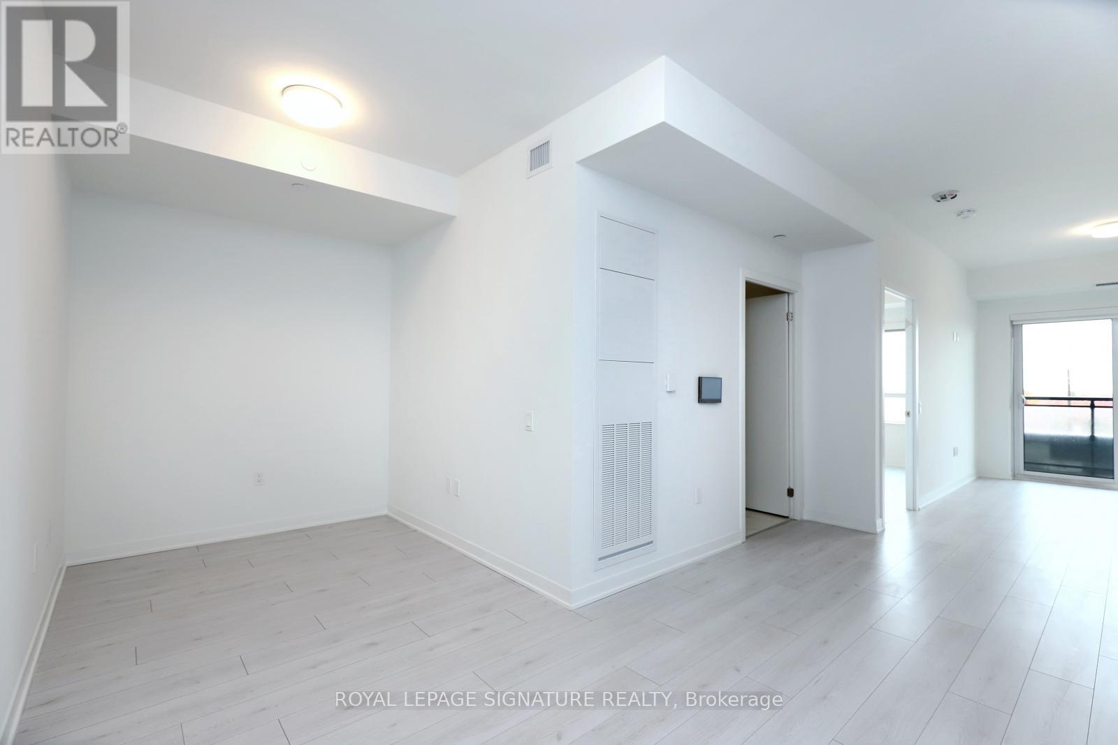 314 - 395 Dundas Street W, Oakville, Ontario  L6M 5R8 - Photo 10 - W12463797