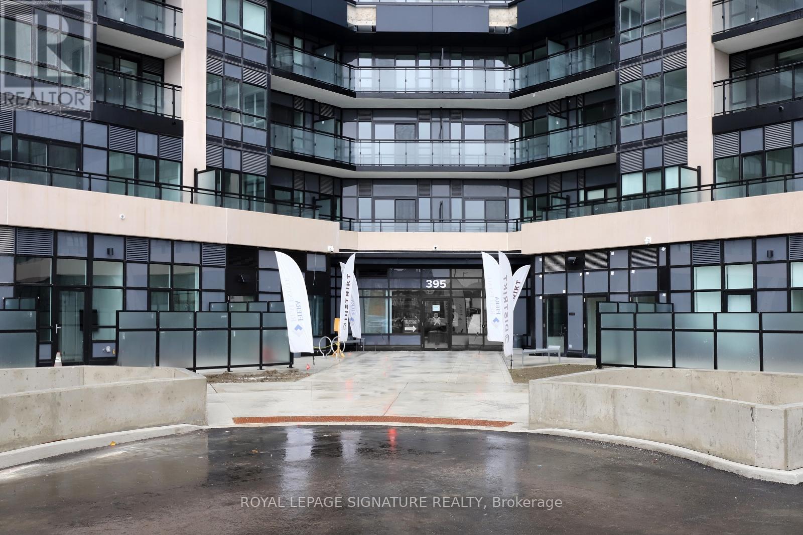 314 - 395 Dundas Street W, Oakville, Ontario  L6M 5R8 - Photo 2 - W12463797