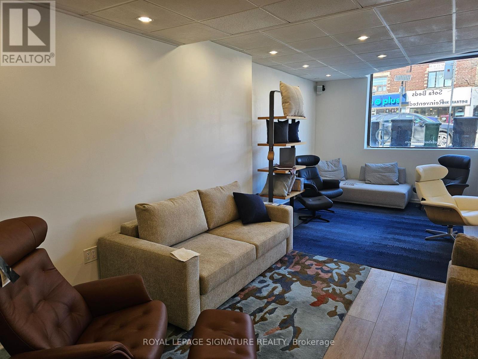 Suite A - 2373 Bloor Street W, Toronto, Ontario  M6S 1P6 - Photo 4 - W12463808