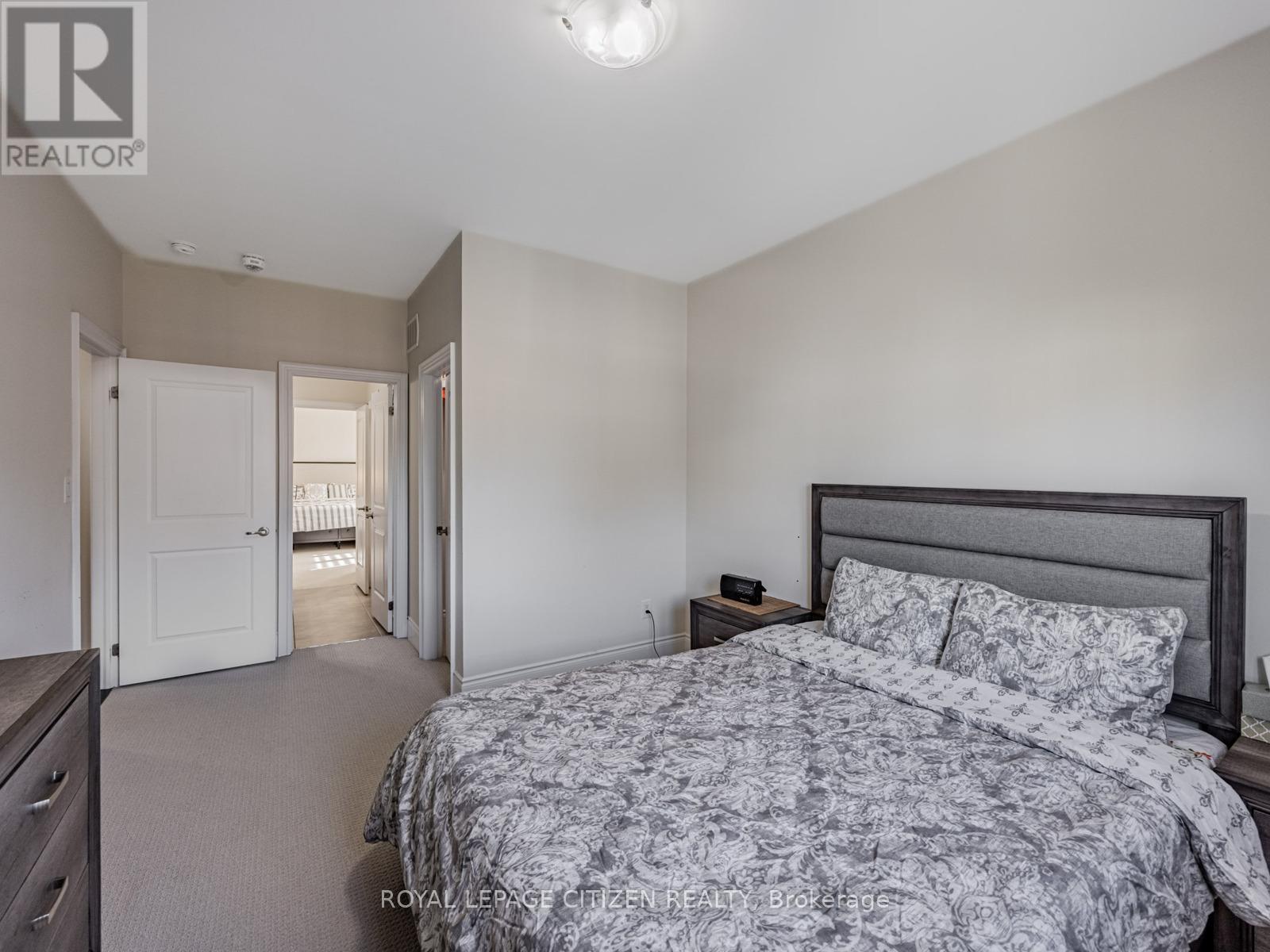 15 Possession Crescent, Brampton, Ontario  L6P 4K3 - Photo 25 - W12463818