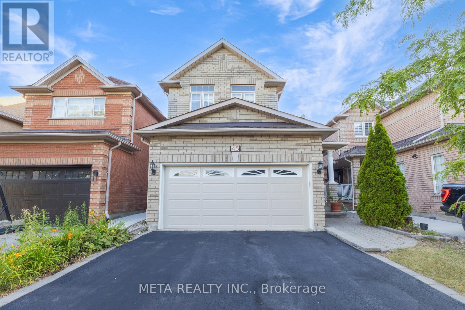 45 Trailview Lane, Caledon, Ontario  L7E 2W1 - Photo 2 - W12463819