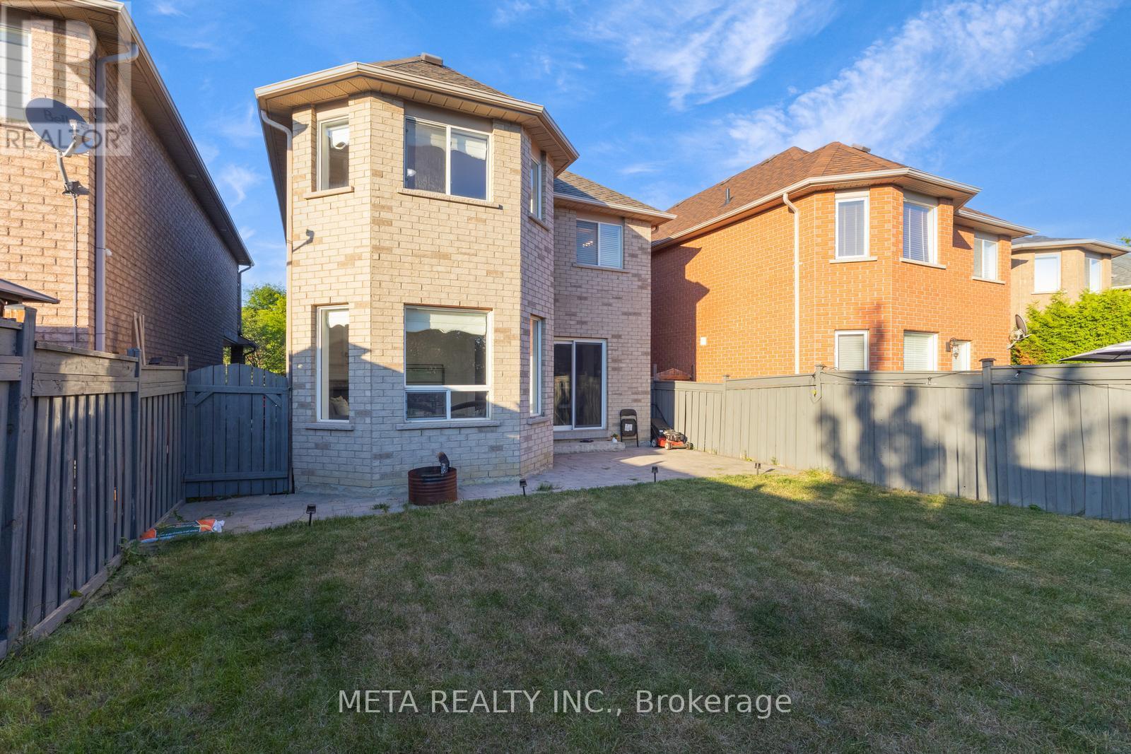 45 Trailview Lane, Caledon, Ontario  L7E 2W1 - Photo 24 - W12463819