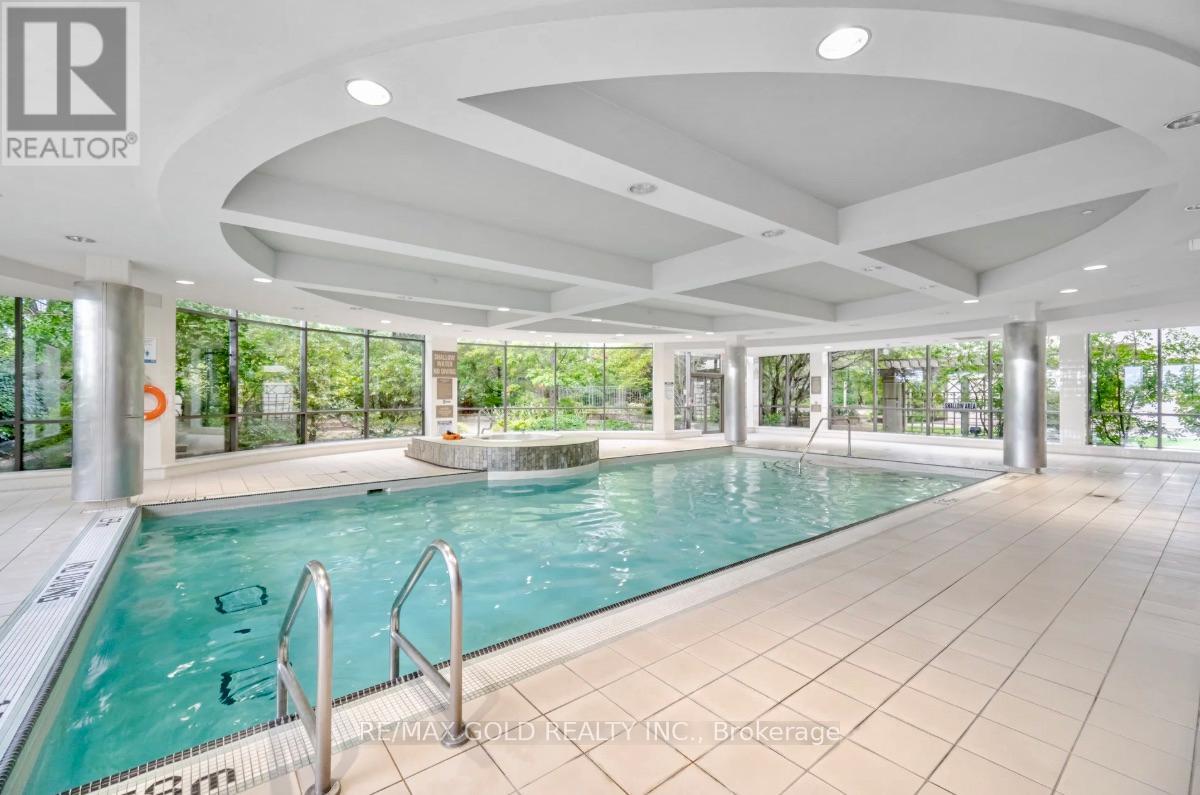 #2207 - 3880 Duke Of York Boulevard, Mississauga, Ontario  L5B 4M7 - Photo 35 - W12462984