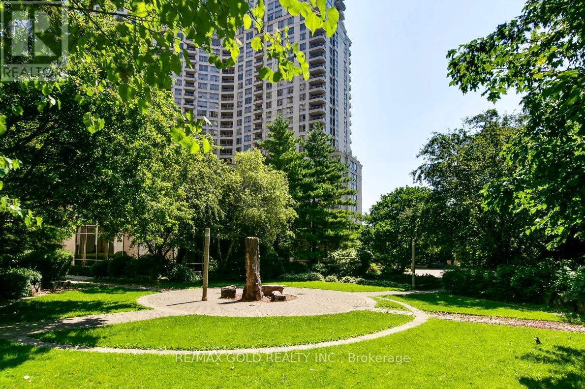 #2207 - 3880 Duke Of York Boulevard, Mississauga, Ontario  L5B 4M7 - Photo 40 - W12462984