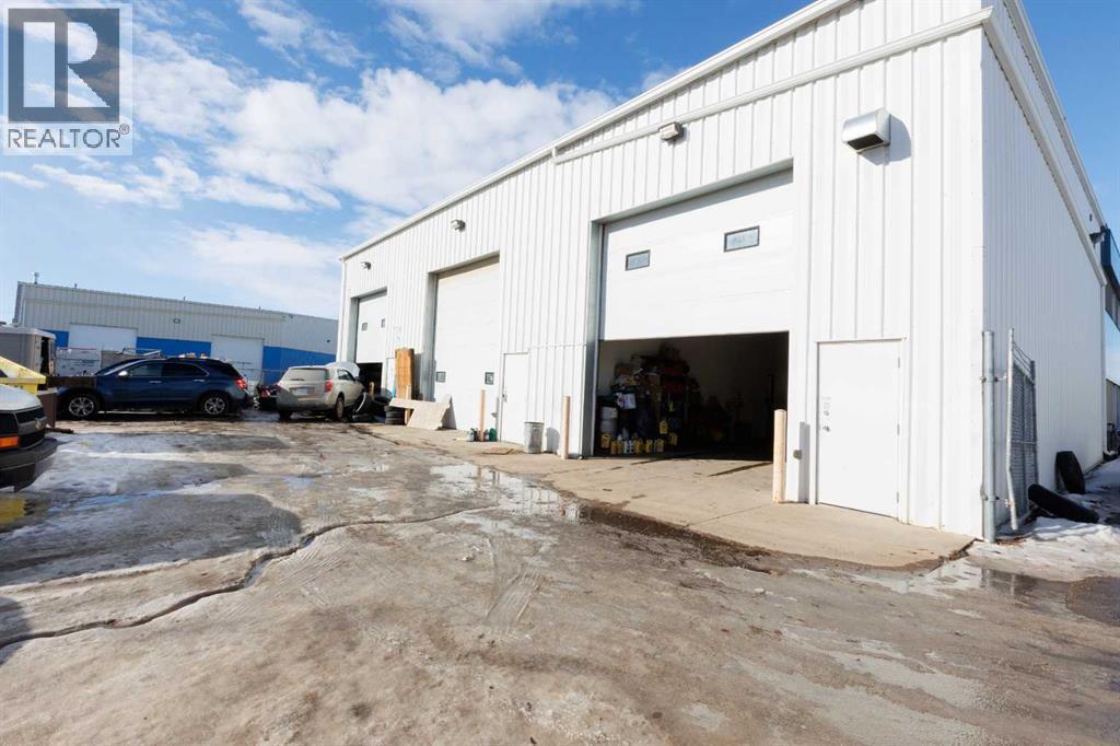 1,2, 3, 8121 49 Avenueclose, Red Deer, Alberta  T4P 2V5 - Photo 6 - A2264689