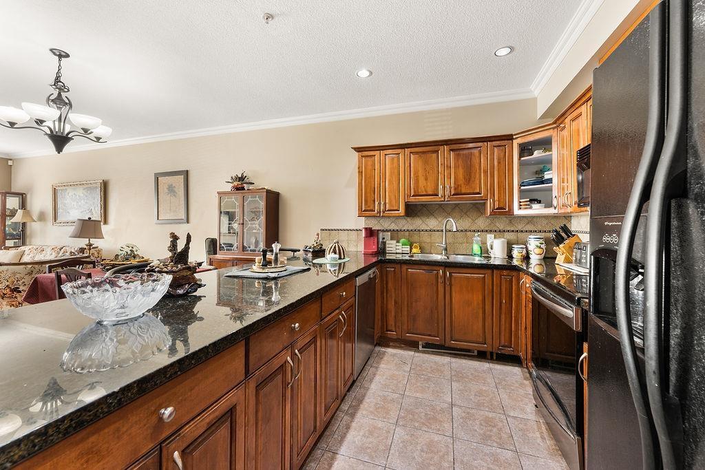 A116 33755 7th Avenue, Mission, British Columbia  V2V 0A4 - Photo 12 - R3058819