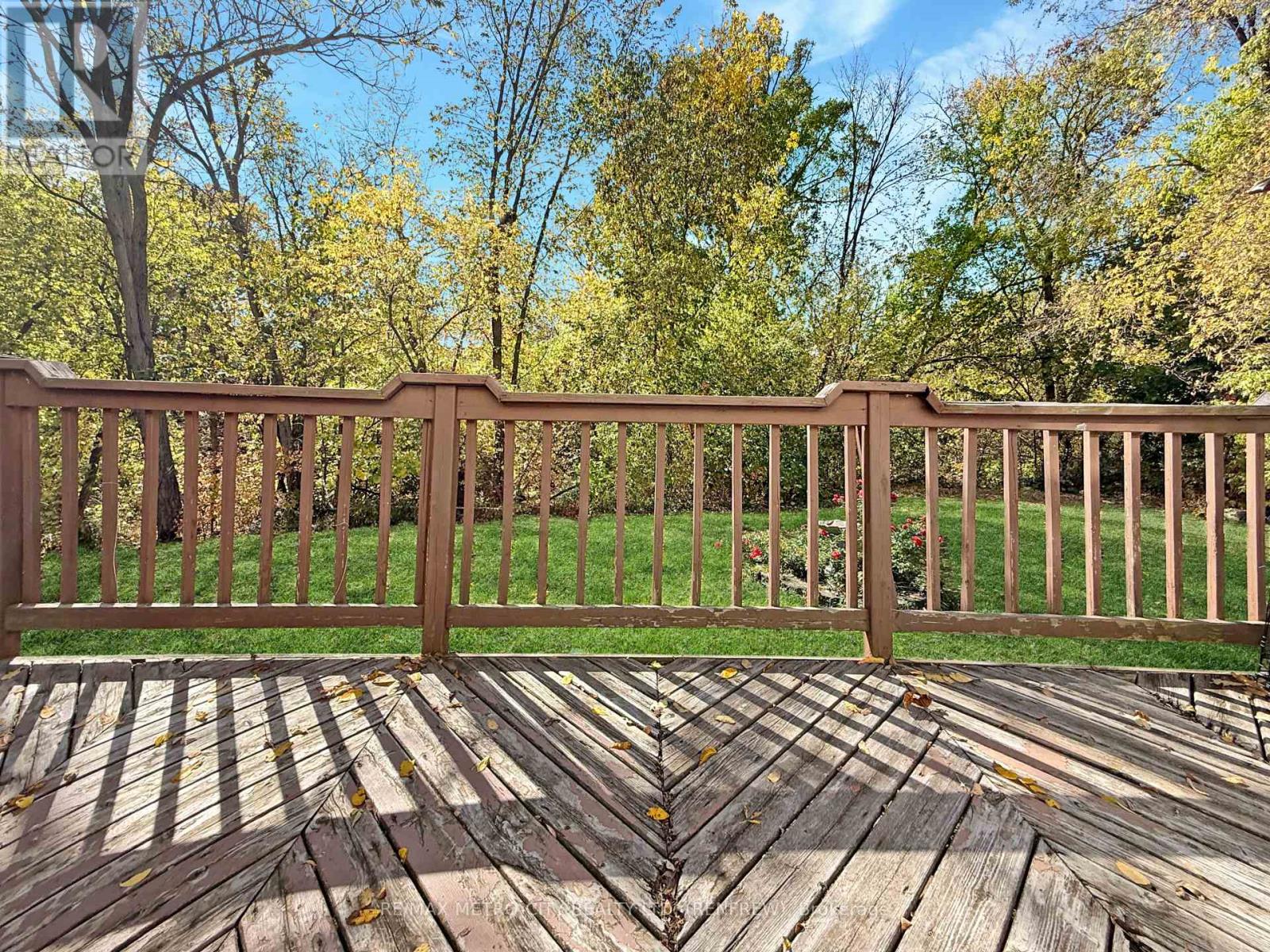 330 Mclean Street, Renfrew, Ontario  K7V 1B3 - Photo 22 - X12462096