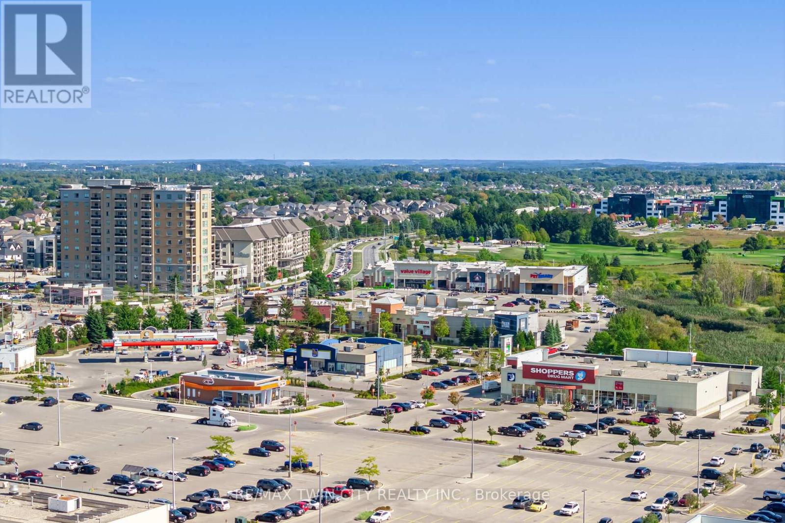 525 Chablis Drive, Waterloo, Ontario  N2T 2Y1 - Photo 46 - X12463763
