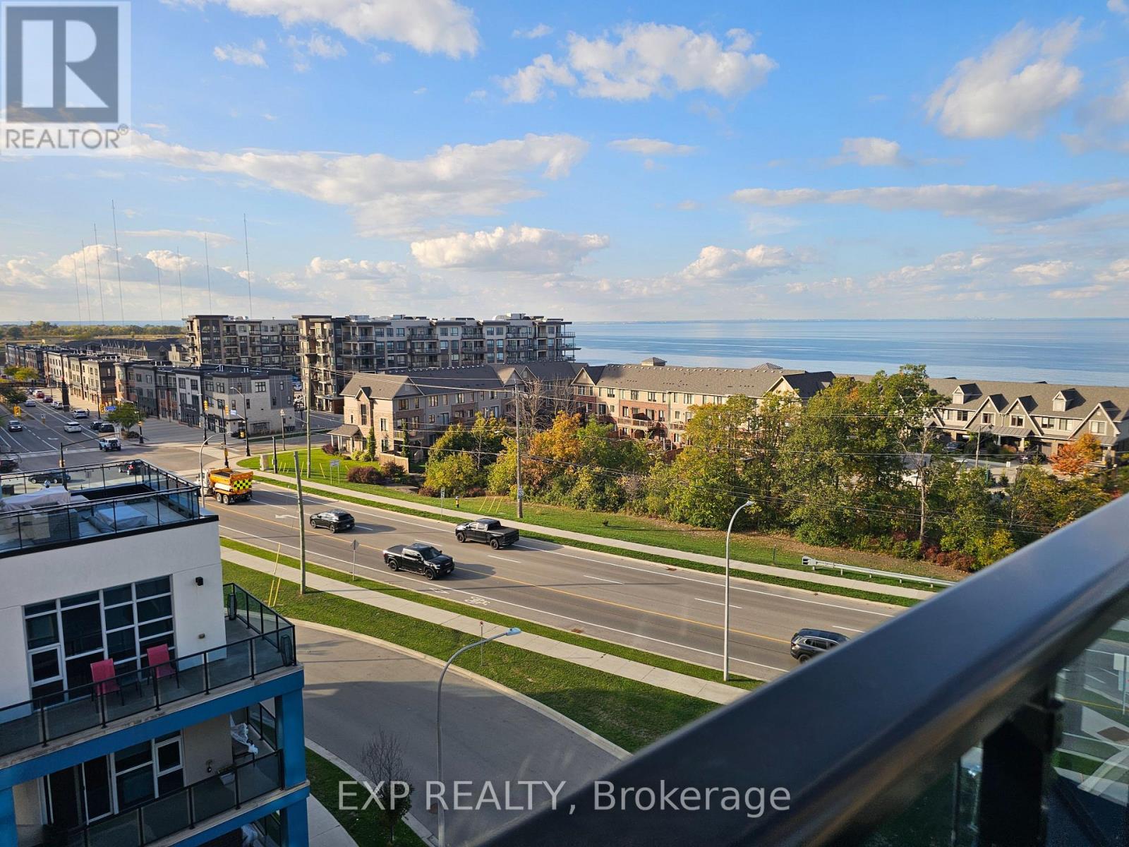 122 - 16 Concord Place, Grimsby, Ontario  L3M 0J1 - Photo 3 - X12463766