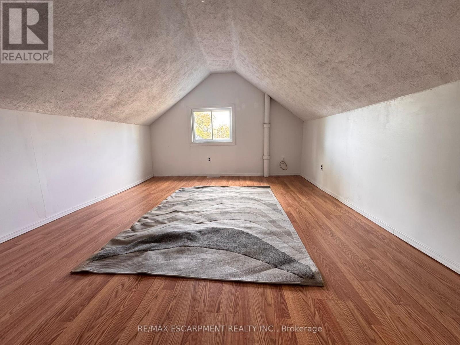 495 Grandview Road, Fort Erie, Ontario  L2A 4T7 - Photo 12 - X12463807