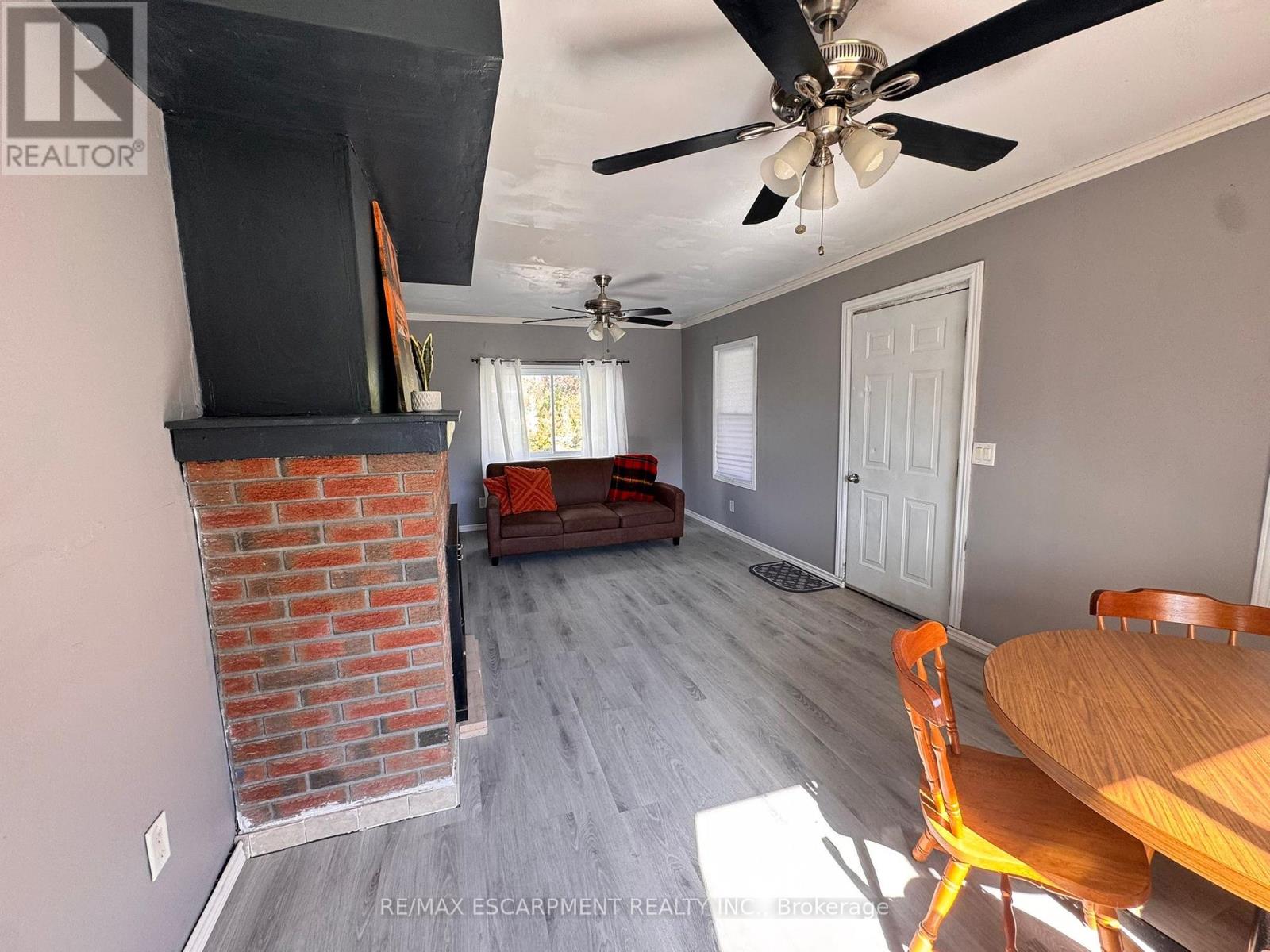 495 Grandview Road, Fort Erie, Ontario  L2A 4T7 - Photo 2 - X12463807