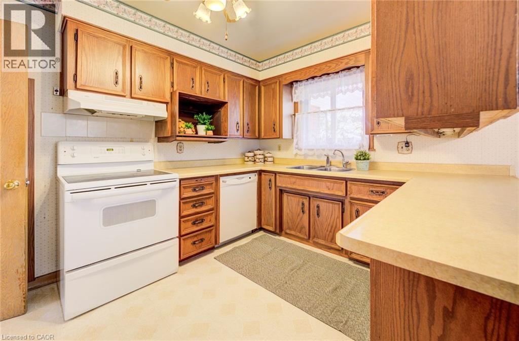 91 Massey Avenue, Kitchener, Ontario  N2C 1M4 - Photo 13 - 40773307