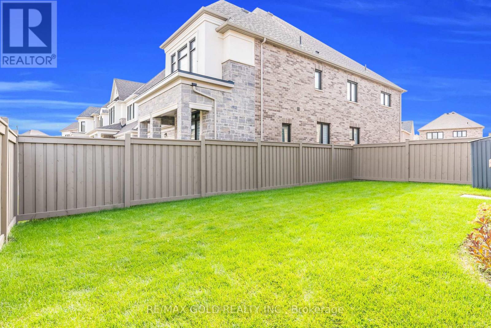 1504 Kitchen Court, Milton, Ontario  L9E 1Y8 - Photo 47 - W12463750