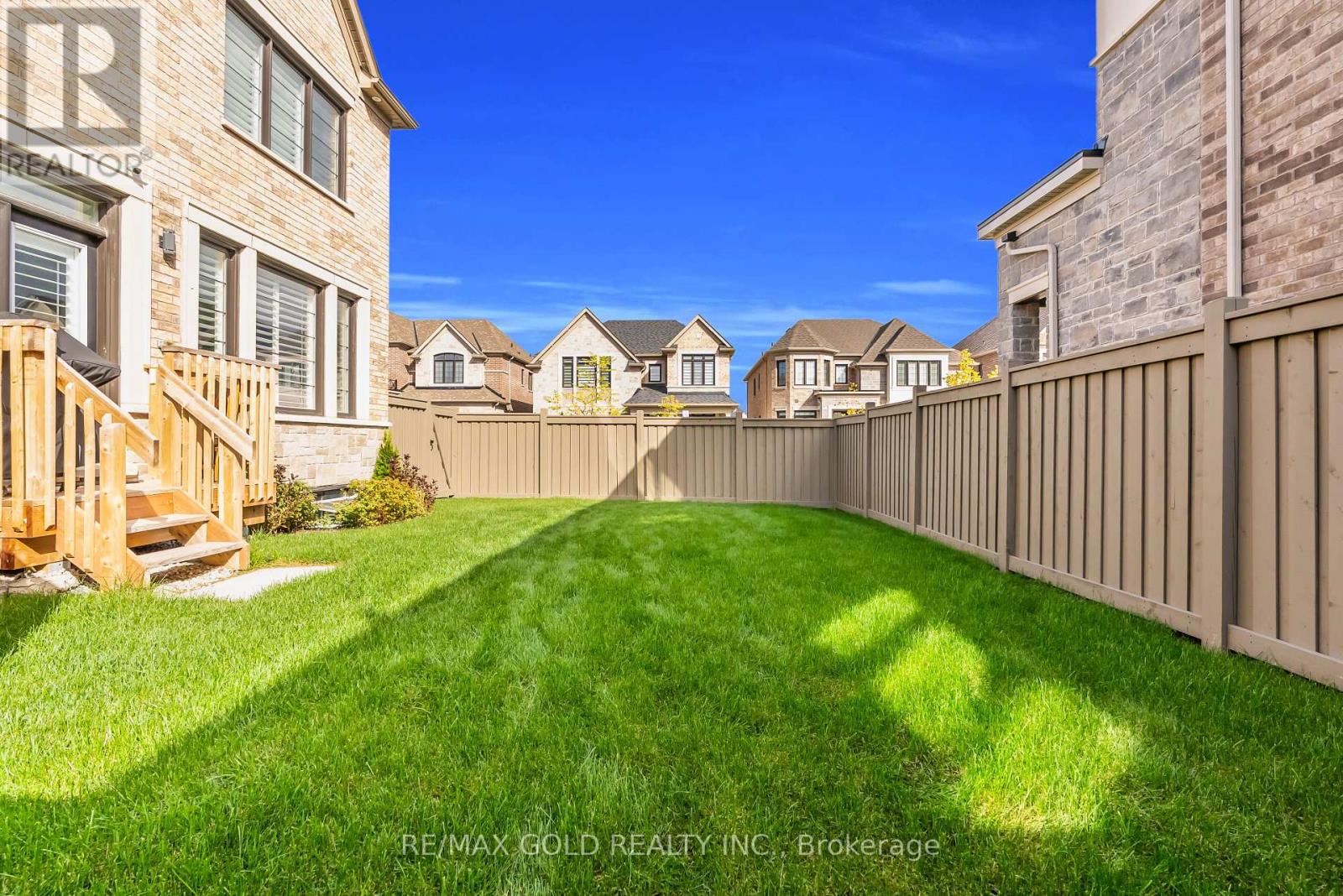 1504 Kitchen Court, Milton, Ontario  L9E 1Y8 - Photo 48 - W12463750