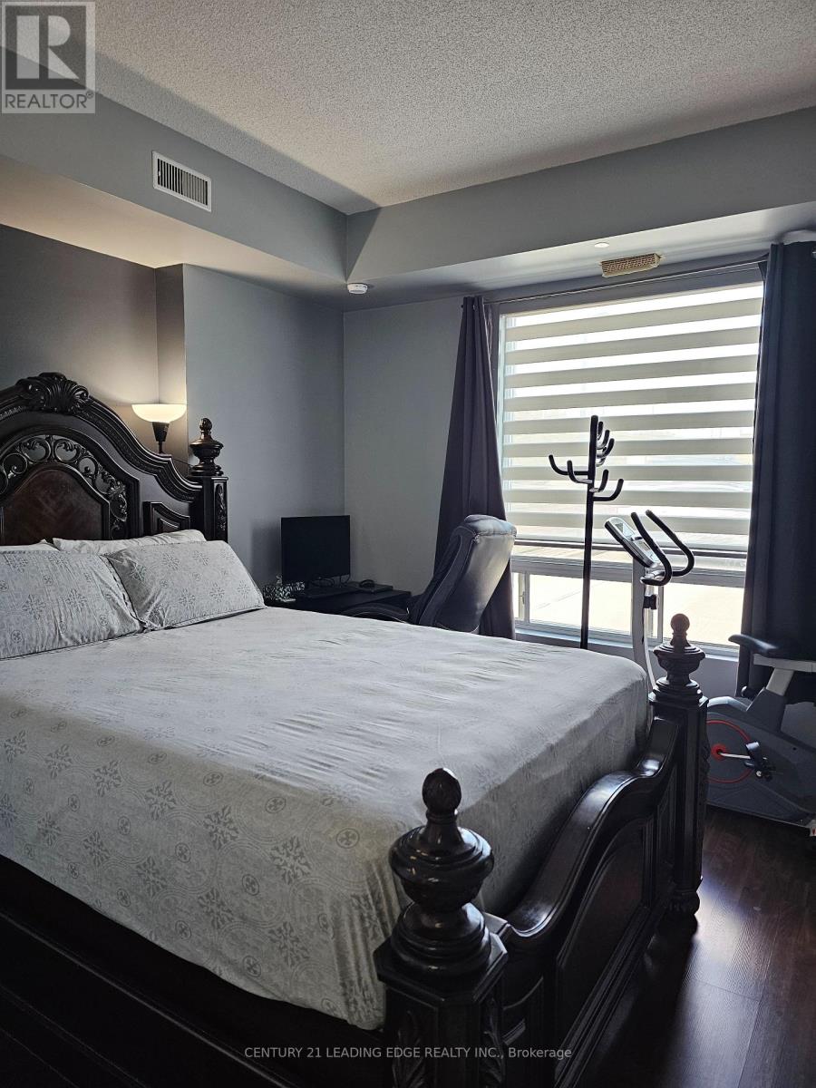 105 - 32 Tannery Street, Mississauga, Ontario  L5M 6T6 - Photo 14 - W12463790