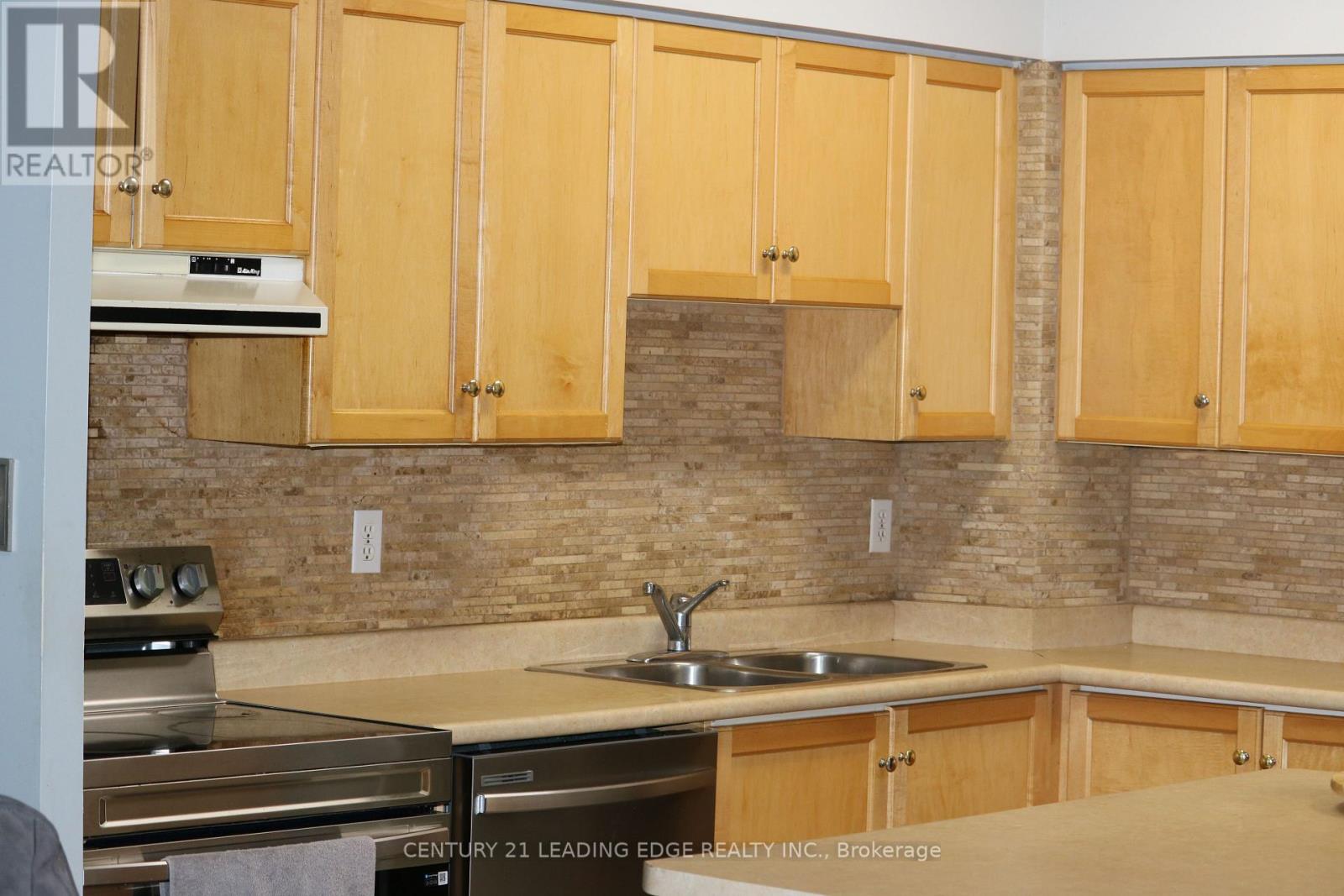105 - 32 Tannery Street, Mississauga, Ontario  L5M 6T6 - Photo 27 - W12463790