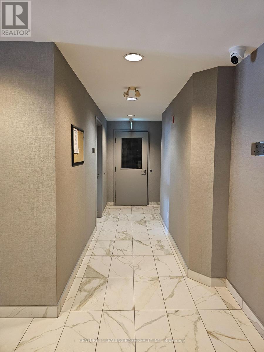 105 - 32 Tannery Street, Mississauga, Ontario  L5M 6T6 - Photo 8 - W12463790