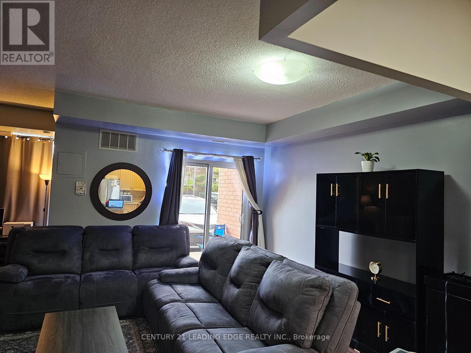 105 - 32 Tannery Street, Mississauga, Ontario  L5M 6T6 - Photo 39 - W12463790