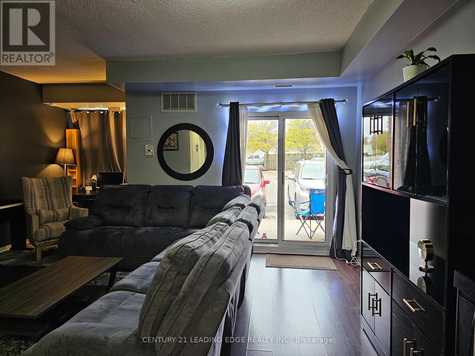 105 - 32 Tannery Street, Mississauga, Ontario  L5M 6T6 - Photo 48 - W12463790