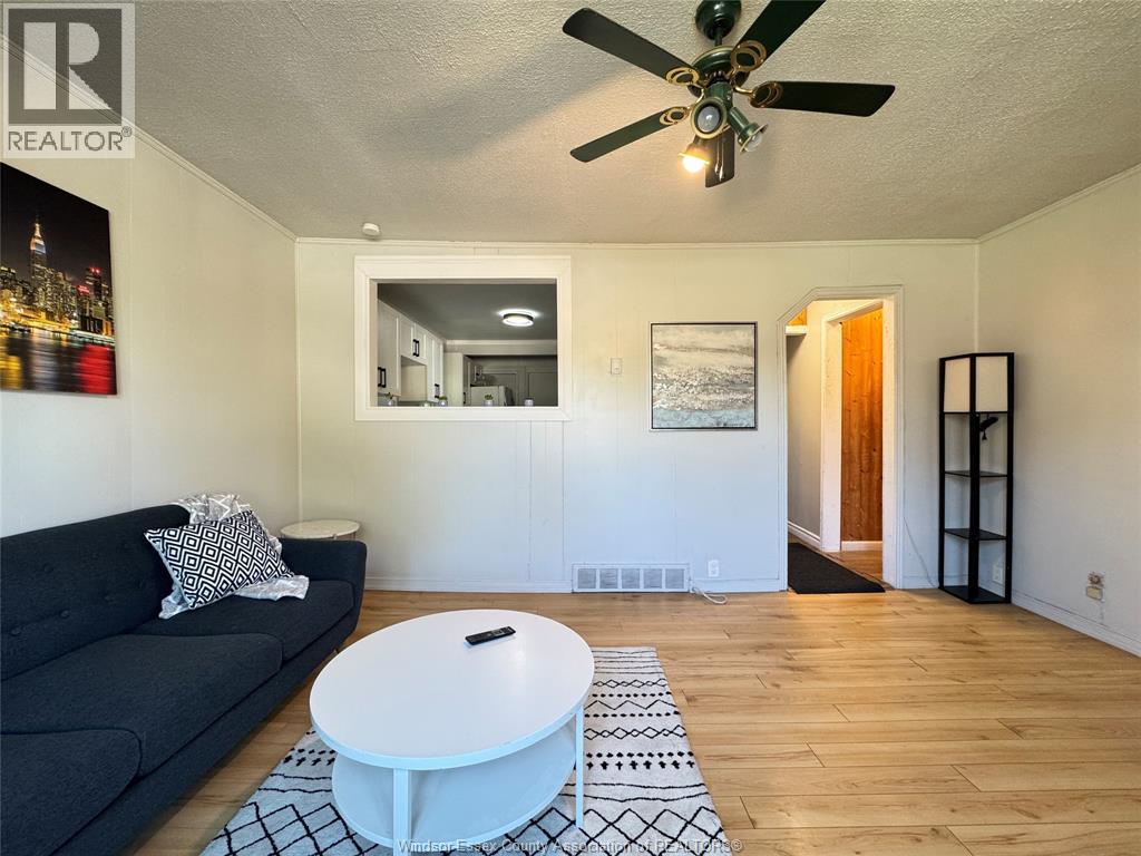 255 Elliott, Windsor, Ontario  N9A 3R7 - Photo 6 - 25026216